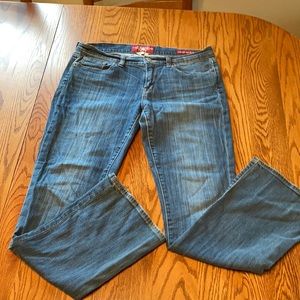 Lucky jeans